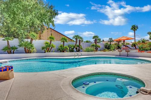 Sunset Royale - The Ultimate Vegas Getaway