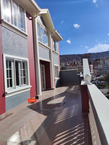 Balcony/terrace, Hotel Benelux in La Paz
