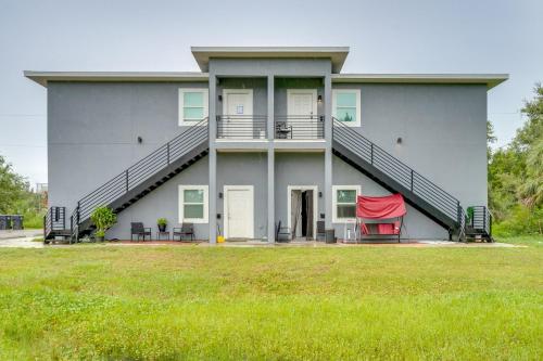 13 Mi to Beaches Pet-Friendly Condo in Palmetto! in Palmetto