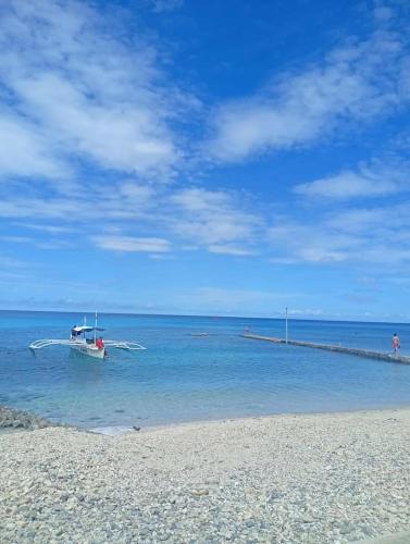 Evashore Beach Resort in Pintuyan