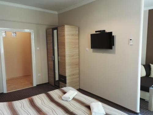 Adél Apartman