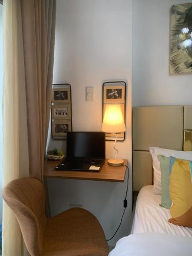 City & Samal View Studio with Balcony and Free WiFi & Netflix, Davao (foto 9)