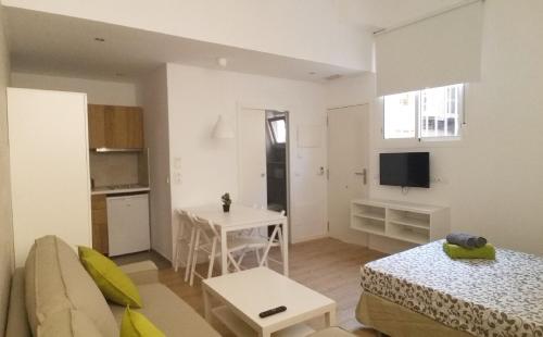 Apartamentos Clavero