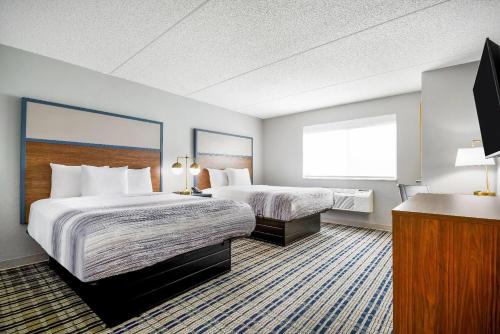 AmericInn by Wyndham Wausau - image 12