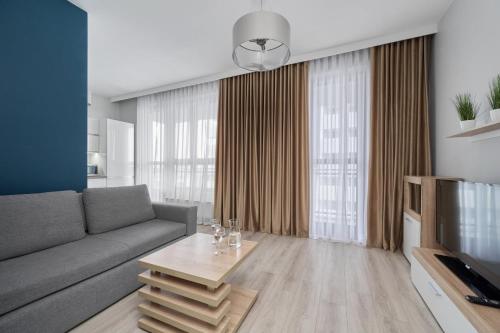 Odra Tower Apartments with FREE GARAGE Wroclaw by Noclegi Renters, Breslau (Foto 7)
