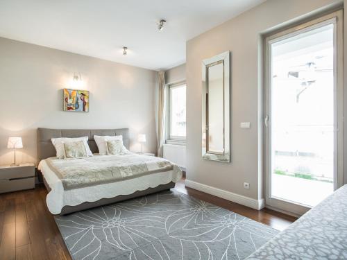 Deluxe Apartment image 10