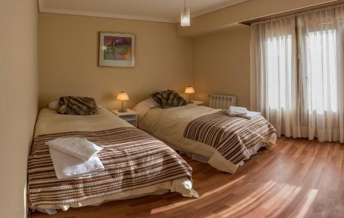 Four-Bedroom House image 10