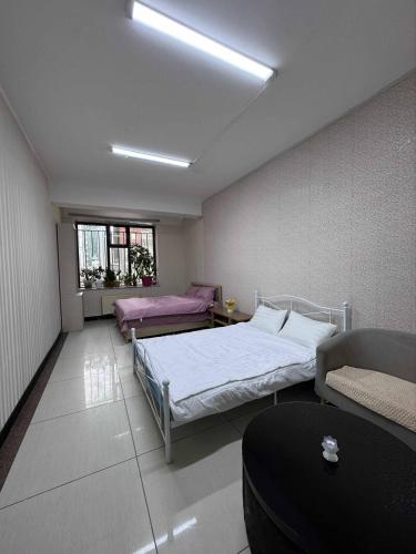 UB NEST - family room