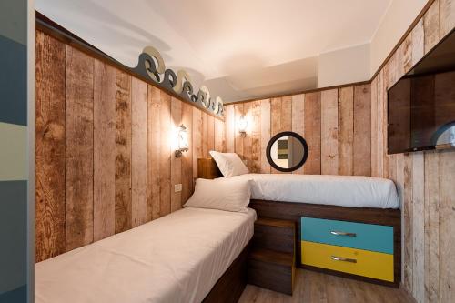 Hotel San Michele - Photo 2