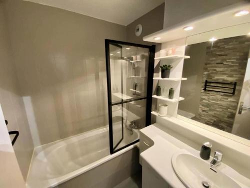 Residence Vaugella - VAUGELLA 15 MAE-9773 in Les Villards