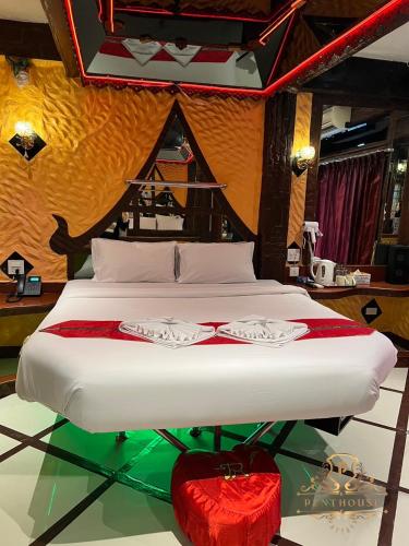 Cama, Penthouse Pattaya in Pattaya