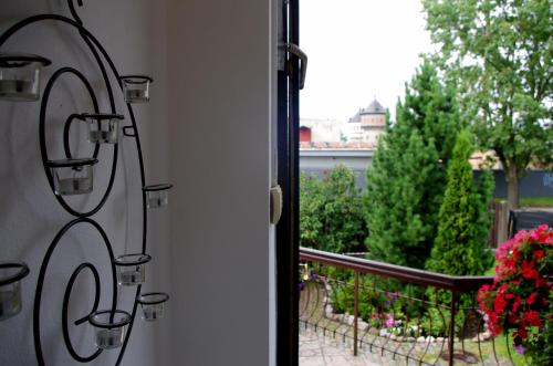 Villand Hotel with Free Private Parking and Self Check In 5