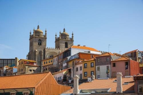 FLORES 36 by YoursPorto, Porto
