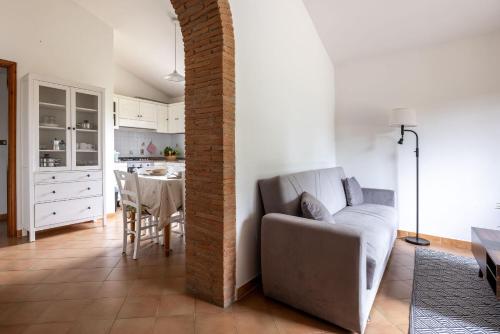 Oliveto Del Cantarello in กีอูซี่