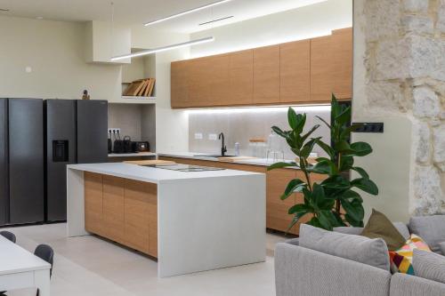 Extra Spacious Modern Apartment HUB Nice Center, Nice