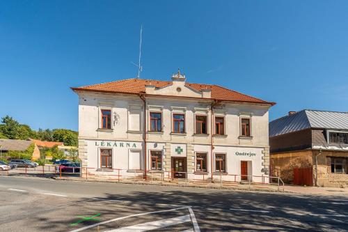 Exterior view, Apartman v Ladove kraji in Pruhonice