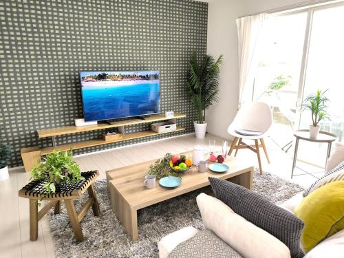 岡本Baseｰ1棟貸切ｰ最大9名ｰ4寝室-庭と星空ｰ和室ありｰ駐車場