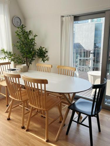 Atmos samsung Private terrace Cosy in the city center Subway 5 minutes on foot Free parking New construction Bongeunsa