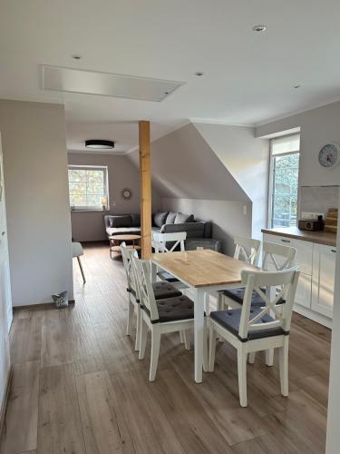 Ferienwohnung Oberförstchen (Ferienwohnung Oberforstchen) in 戈達