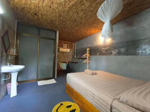 Khao Sok Country Resort