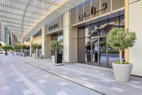 FIRST CLASS 1BR High-End Stay Near Burj Khalifa, Dubái (foto 3)