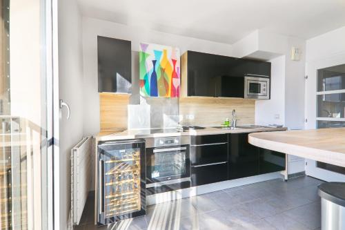 Appartement Quartier Tour Eiffel 6 Free Netflix - image 3