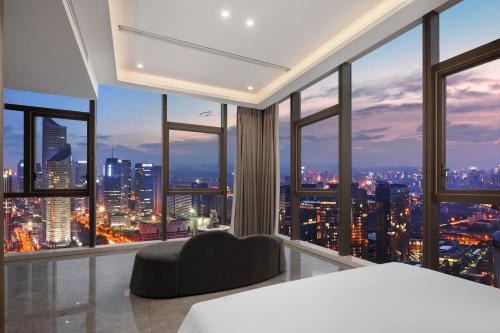 Ouchen International Hotel Chongqing Guanyinqiao Pedestrian Street Branch - Chongqing