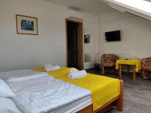 Party Panzió Hegykő (Party Panzio Hegyko) in เฮกกีโค่