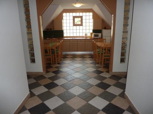 Party Panzió Hegykő (Party Panzio Hegyko) in เฮกกีโค่