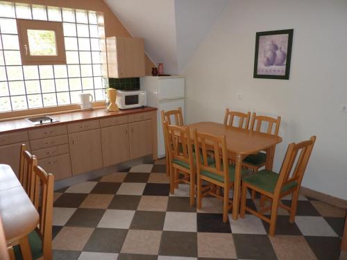 Party Panzió Hegykő (Party Panzio Hegyko) in เฮกกีโค่