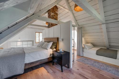 Quietude by the River - La dependance sur les battures in นอร์เทรอ ดาม ดู ปอร์ตาช(ควิเบก)