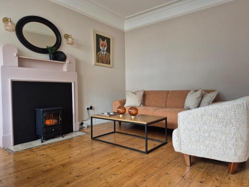 . Entire home sleeps 8