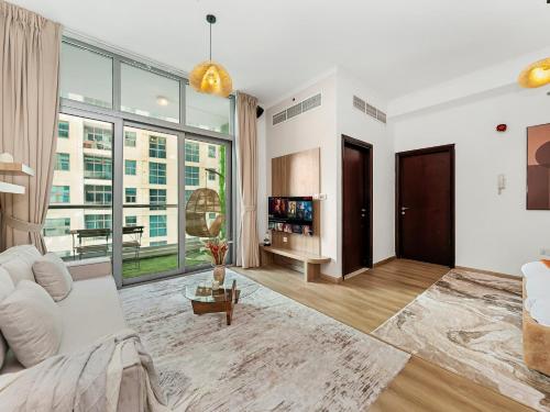 Urban Dubai Marina Stay, Near Yacht Area & Beach Sleep 8 Pax, Dubaï (photo 5)