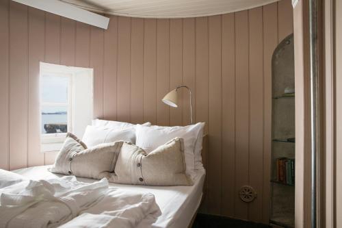 1 double bed