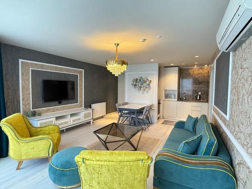 new luxury comfortable apartment, Istanbul