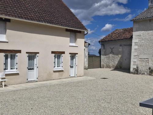 Gîte La Tour-Saint-Gelin 3 pièces 5 personnes - FR-1-381-434 - image 12