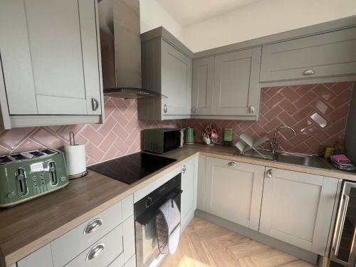 Seaside 3bed 6person Apartment - Perfect Getaway Retreat in Bexhill