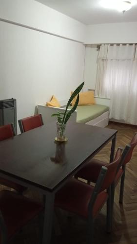 Apart La Justina 1 Zona Sanitarios HPR Español Italiano La Fluvial Club Provincial (Apart La Justina 1 Zona Sanitarios HPR Espanol Italiano La Fluvial Club Provincial) in 에스파냐 이 오스피탈레스