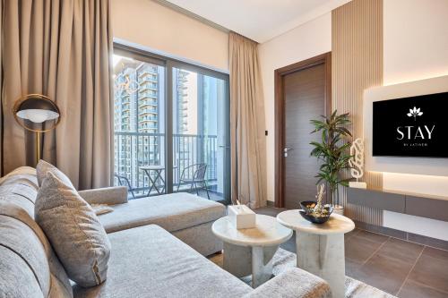 STAY BY LATINEM Luxury 1BR and Study Holiday Home CC 2608 Near Downtown, Dubaï (photo 3)