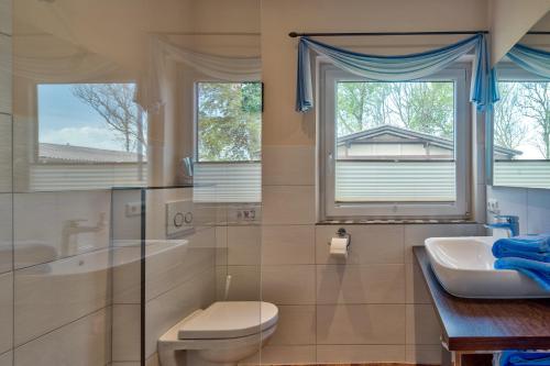 Bathroom, Krabbe in Westerdeichstrich