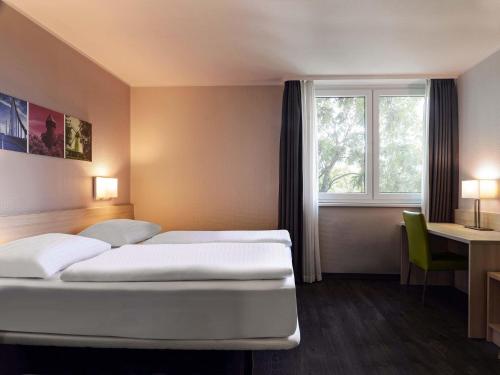 Hotel Dusseldorf Krefeld Affiliated by Meliá - image 7