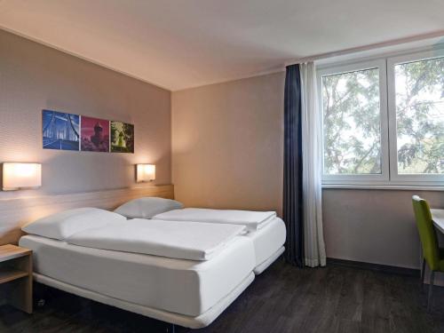 Hotel Dusseldorf Krefeld Affiliated by Meliá - main image