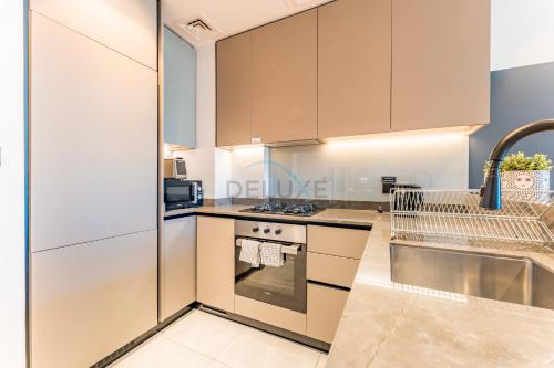 Burj Khalifa and Dubai Canal Views, Minutes from Downtown Dubai, Convenient Metro Access - 15 Northside Tower 2, Business Bay by Deluxe Holiday Homes, Dubai (photo 7)