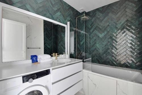 Elegant apartment - 2BR-4P - Pantheon - image 2