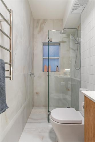 North Sydney Nook - Chic and Comfortable - image 10