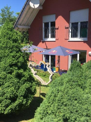 Exterior view, The Place After the Race B&B in Mullenbach