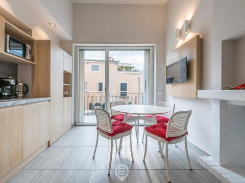 Facilities, Poetto Sea Breeze - Red in Poetto