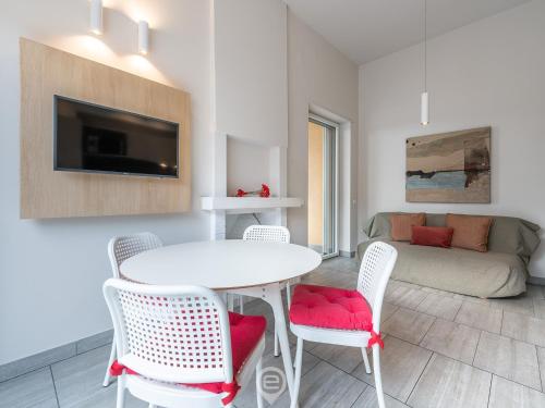 Facilities, Poetto Sea Breeze - Red in Poetto