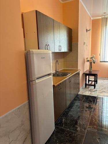 SunLake Hotel Osokorki in ดาร์นึชกี