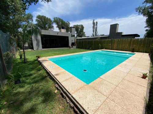 Casa Los Nogales in Roldán